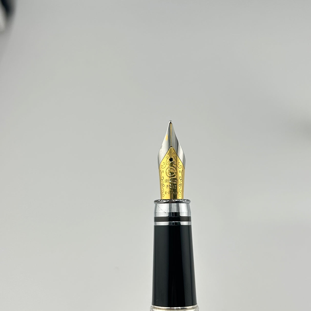 Laban Spider Web - Fountain Pen