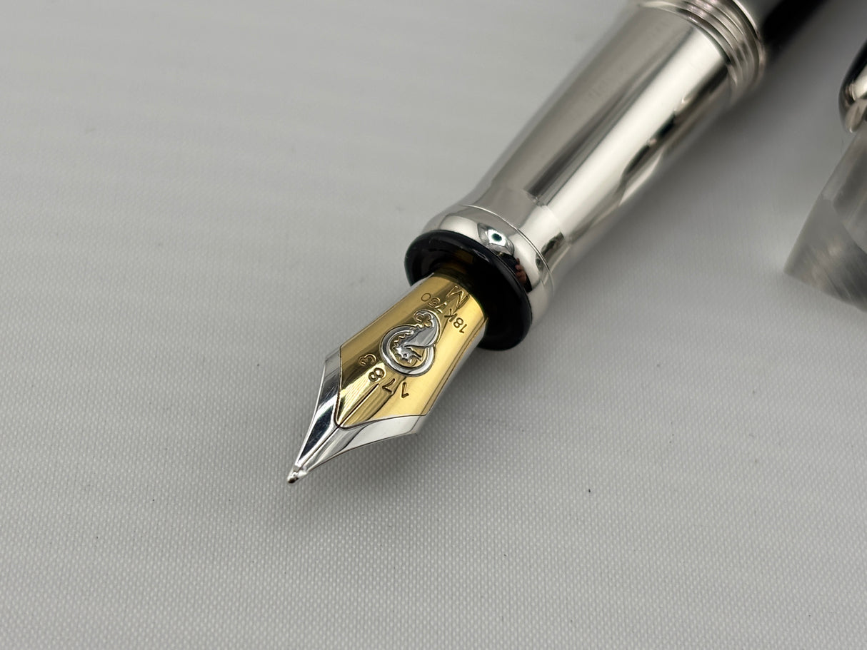 Waterford Marquis Black Lacquer 18K750 Gold Nib  - Fountain Pen