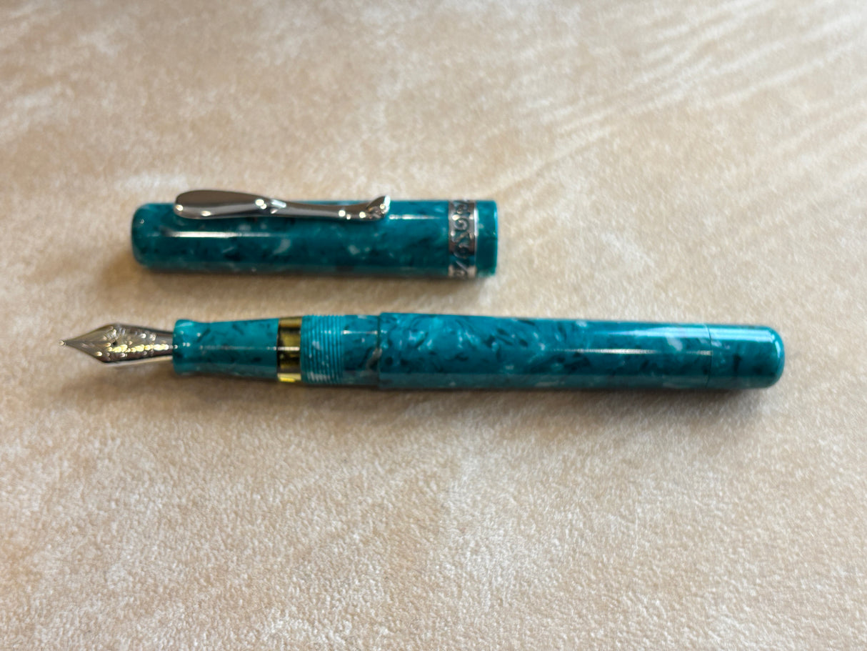 Visconti mid size Florentia Green Rhodium trim exclusive Casa delle stilografica 50th