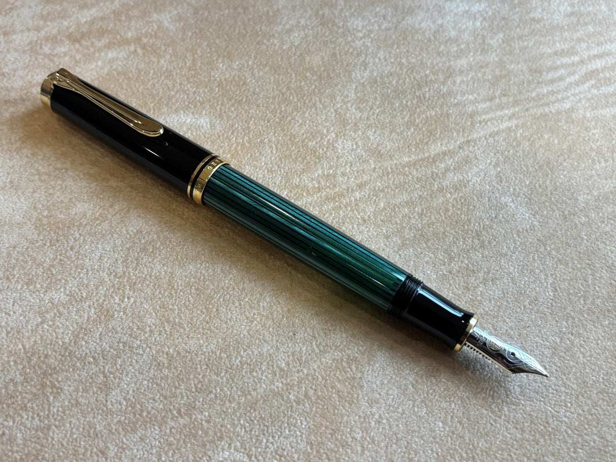 Pelikan M400 Green stripe Black cap Fountain Pen - Gold nib 14K Extra Fine