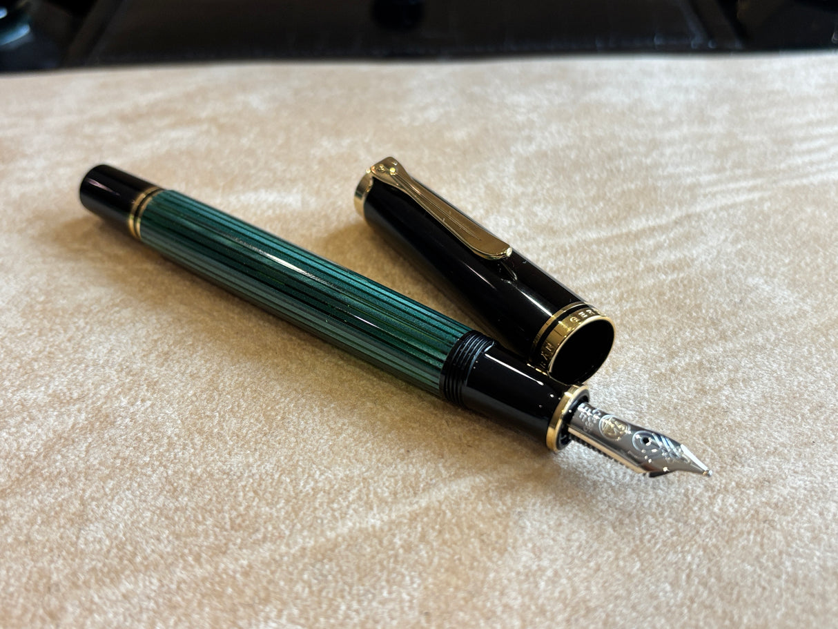Pelikan M400 Green stripe Black cap Fountain Pen - Gold nib 14K Extra Fine
