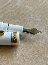 Platinum 3776 Century White Fountain Pen - Unusual Cursive Italic nib 14K