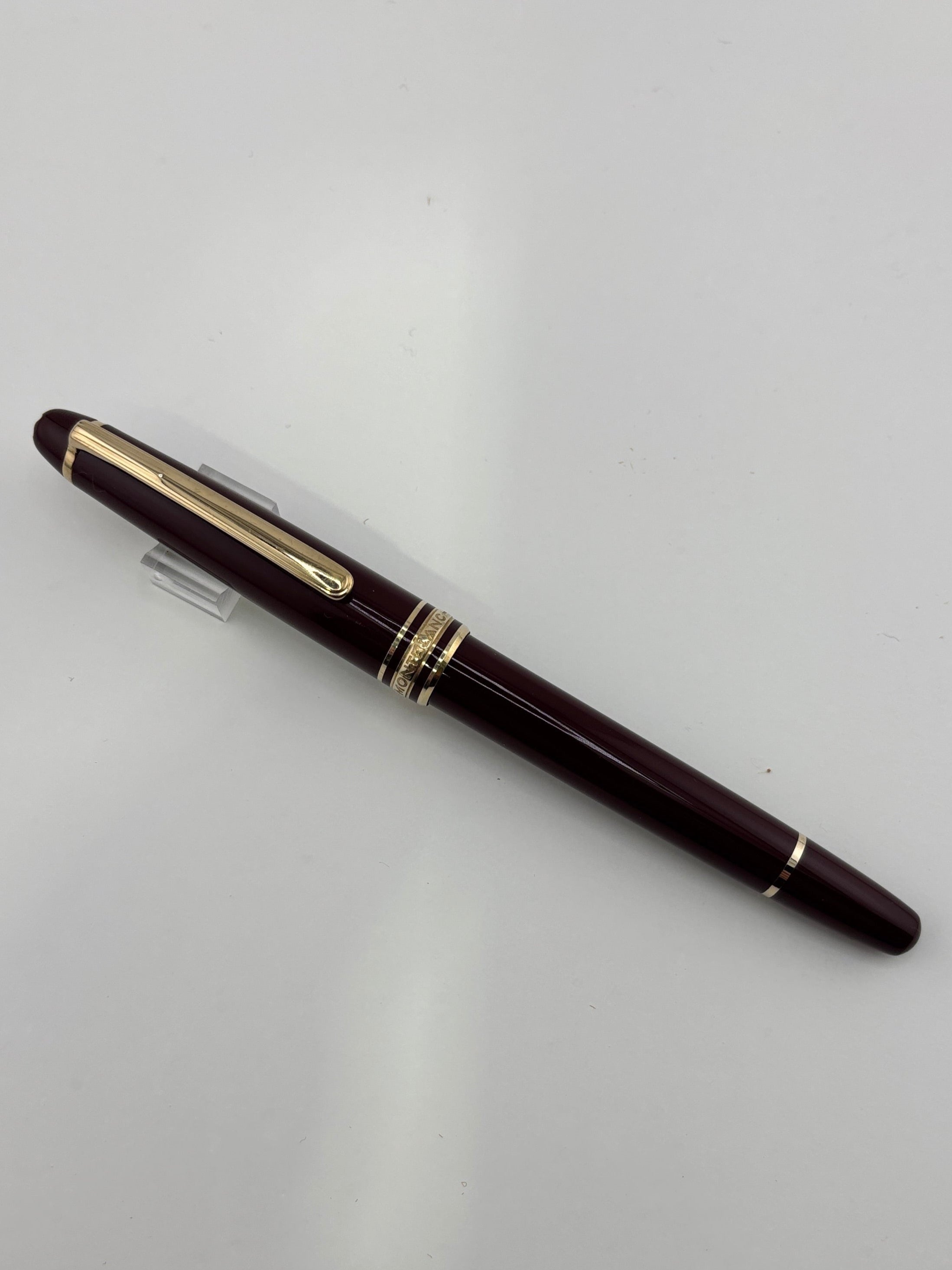 Montblanc 144 Burgundy Fountain Pen – Fountain Pen Hospital