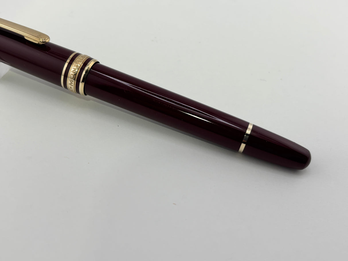 Montblanc 144 Burgundy Fountain Pen