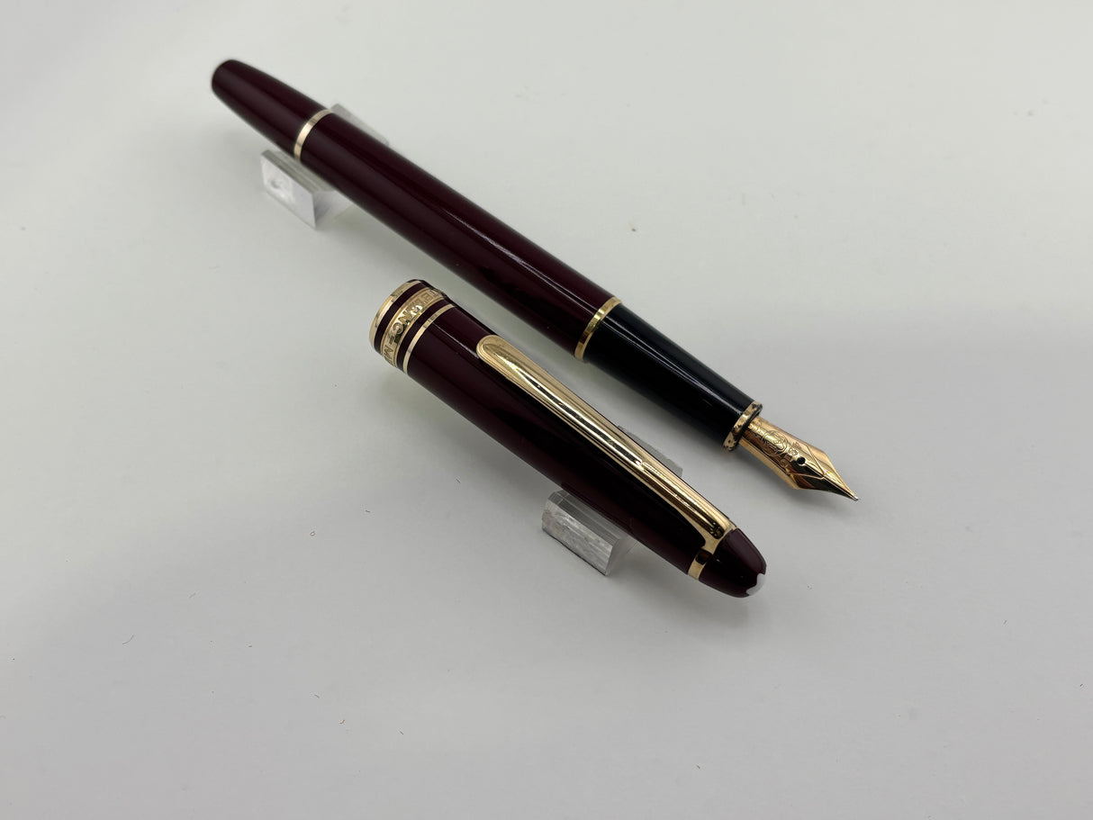 Montblanc 144 Burgundy Fountain Pen
