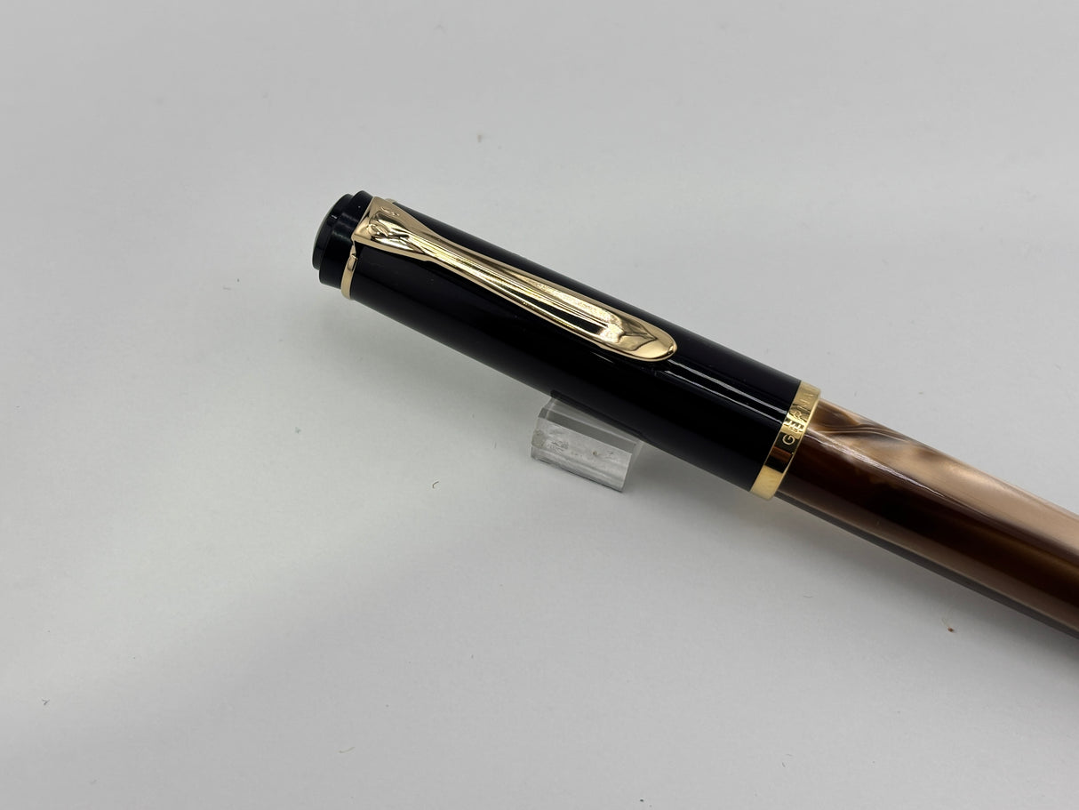 Pelikan M200 Brown Marble Pearl Fountain Pen - circa 2019