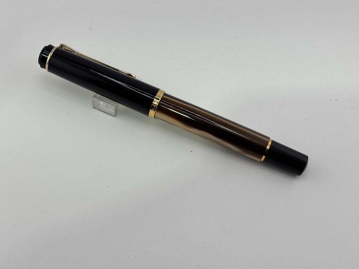 Pelikan M200 Brown Marble Pearl Fountain Pen - circa 2019