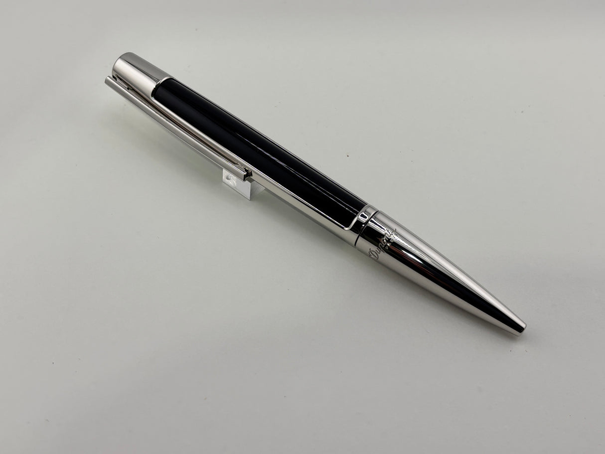 St Dupont Defi Black and Chrome Edition - Fountain Pen