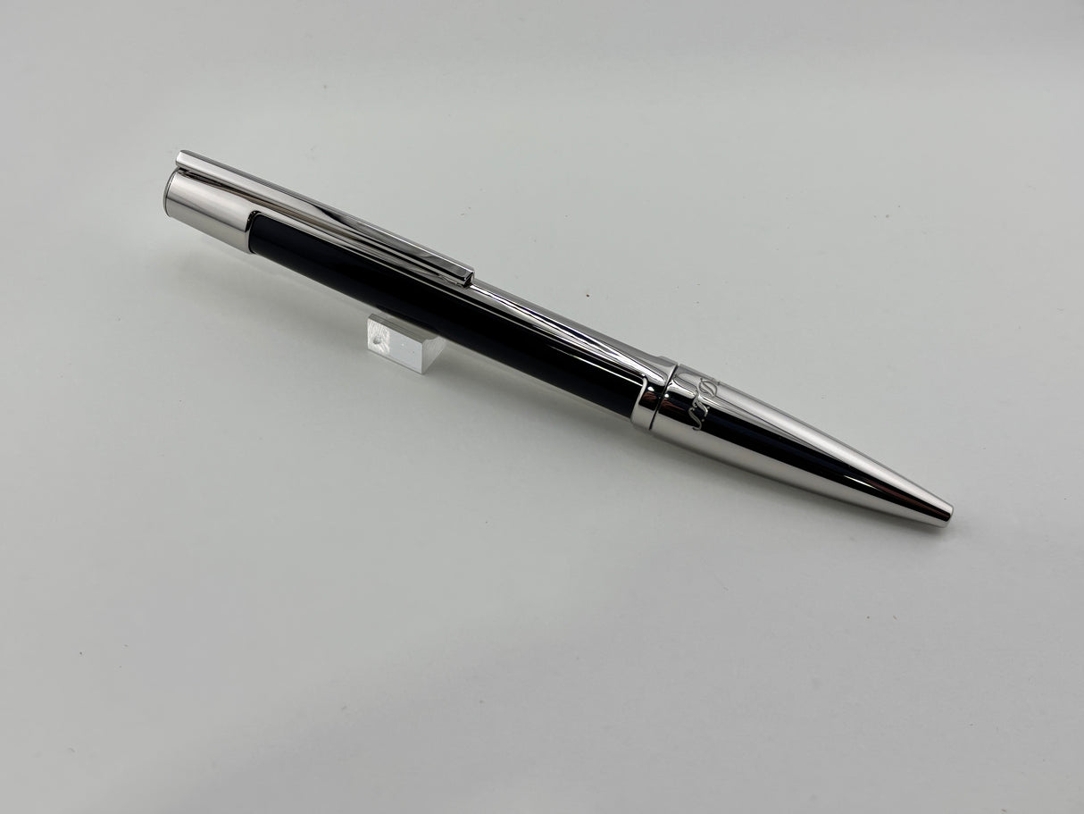 St Dupont Defi Black and Chrome Edition - Fountain Pen