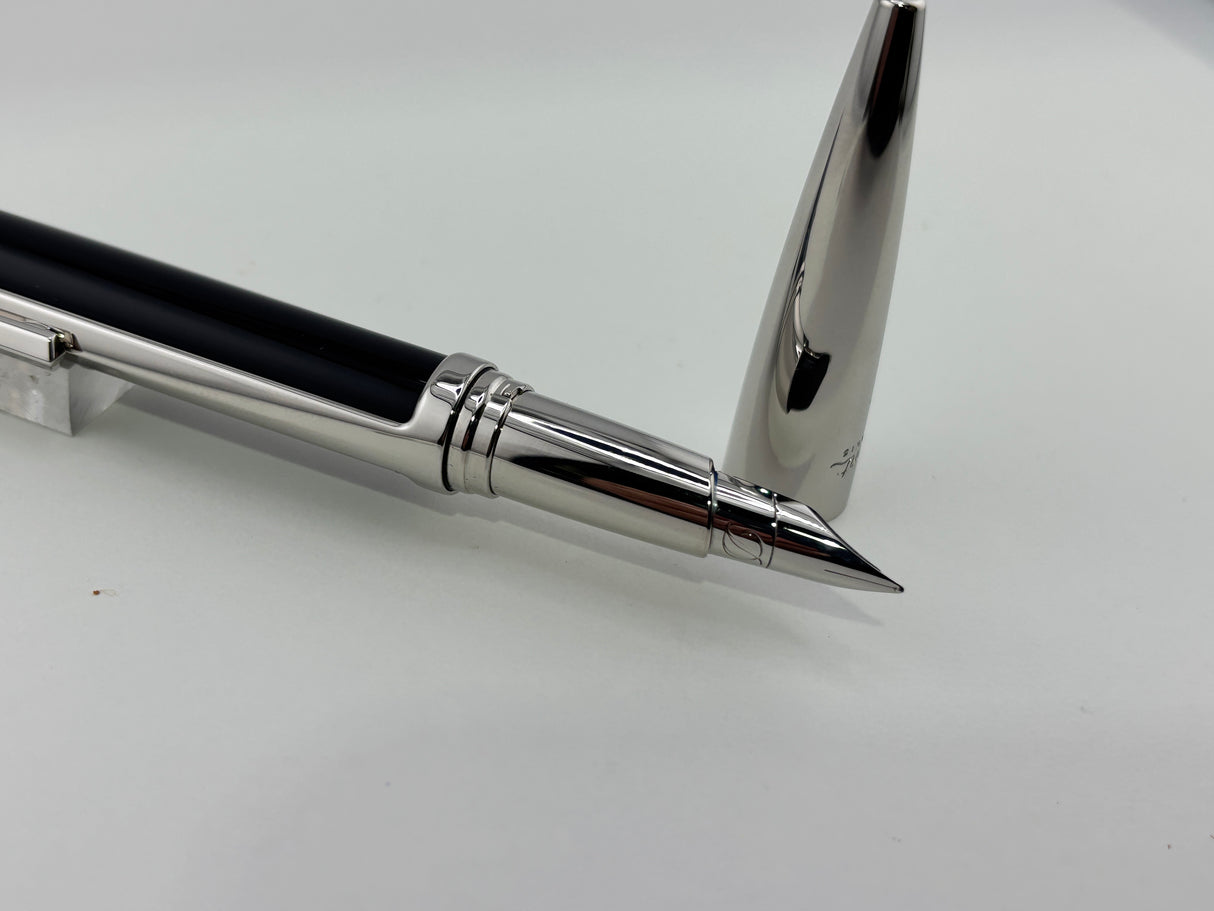 St Dupont Defi Black and Chrome Edition - Fountain Pen