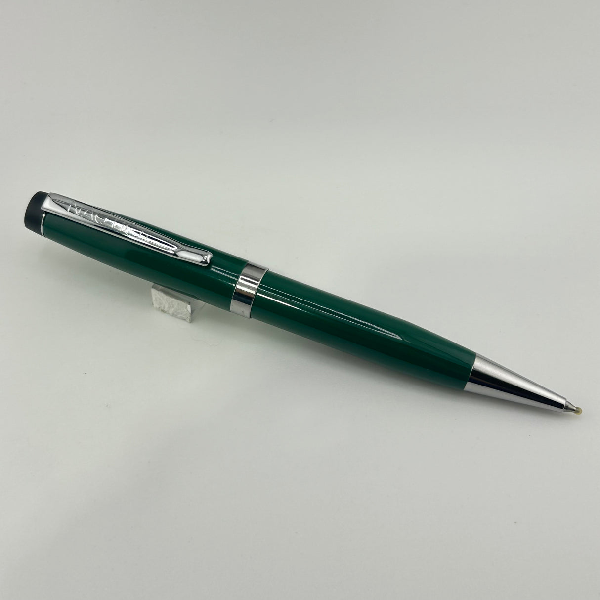 Nautica Pen Set of 5 ball Pens