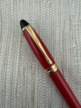 Aurora Ipsilon Resin Red With Gold Trim Pen - Fountain Pen
