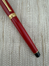 Aurora Ipsilon Resin Red With Gold Trim Pen - Fountain Pen