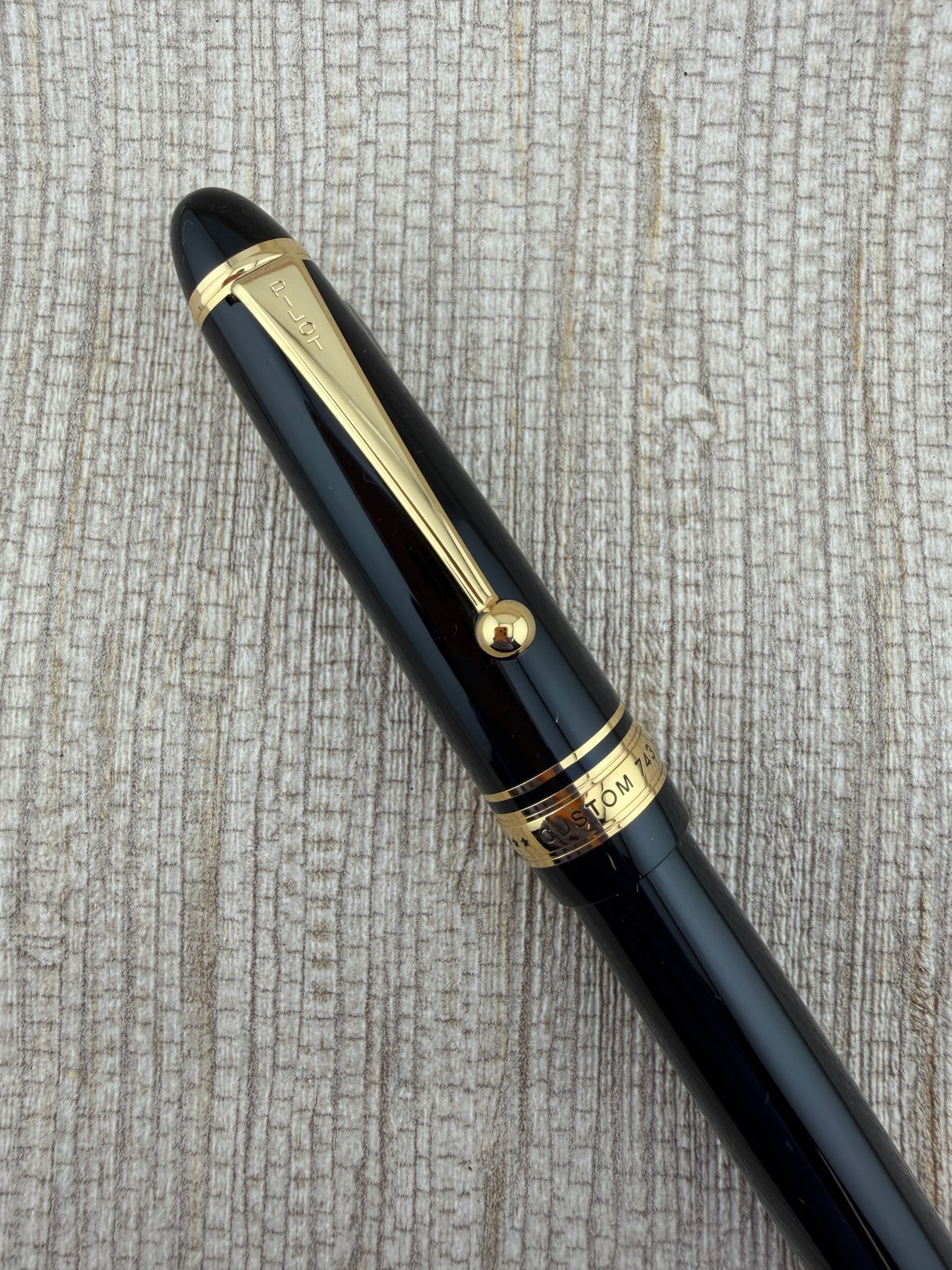 Pilot Custom 743 Black Gold Trim Gold Nib 14k Stub - Fountain Pen