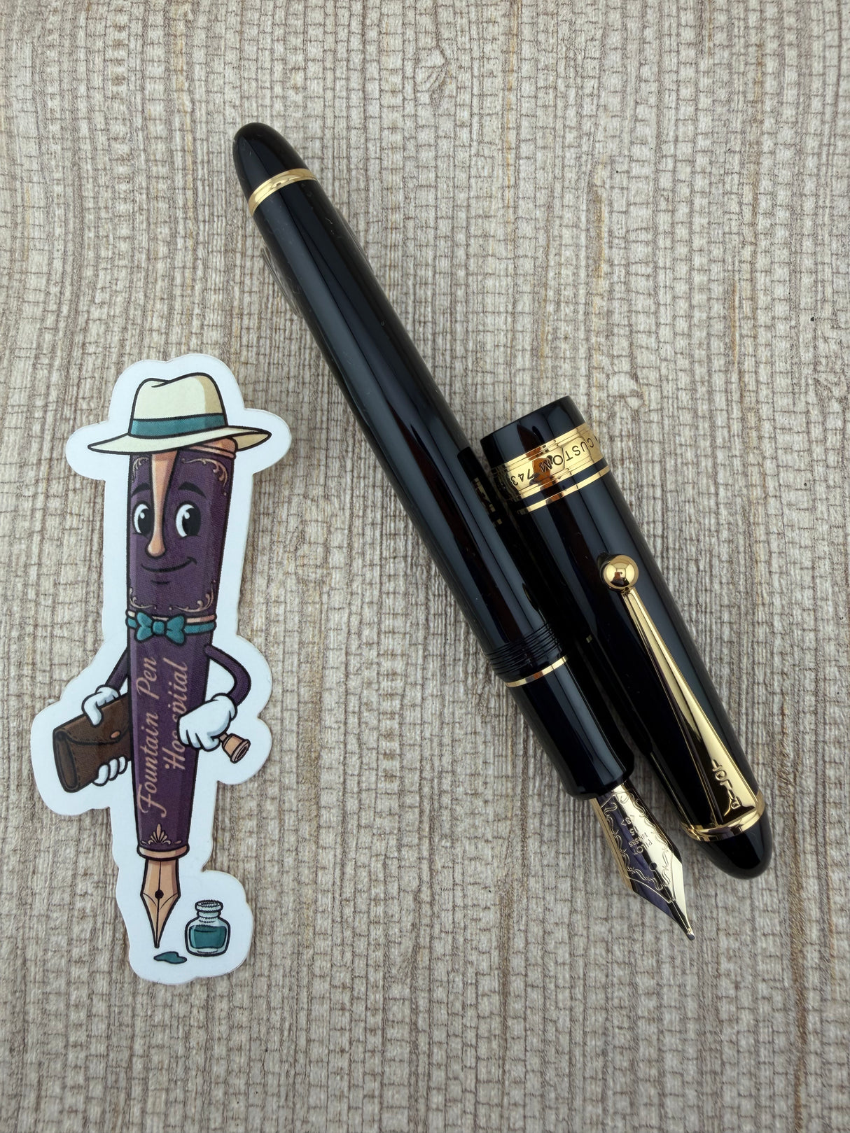 Pilot Custom 743 Black Gold Trim Gold Nib 14k Stub - Fountain Pen