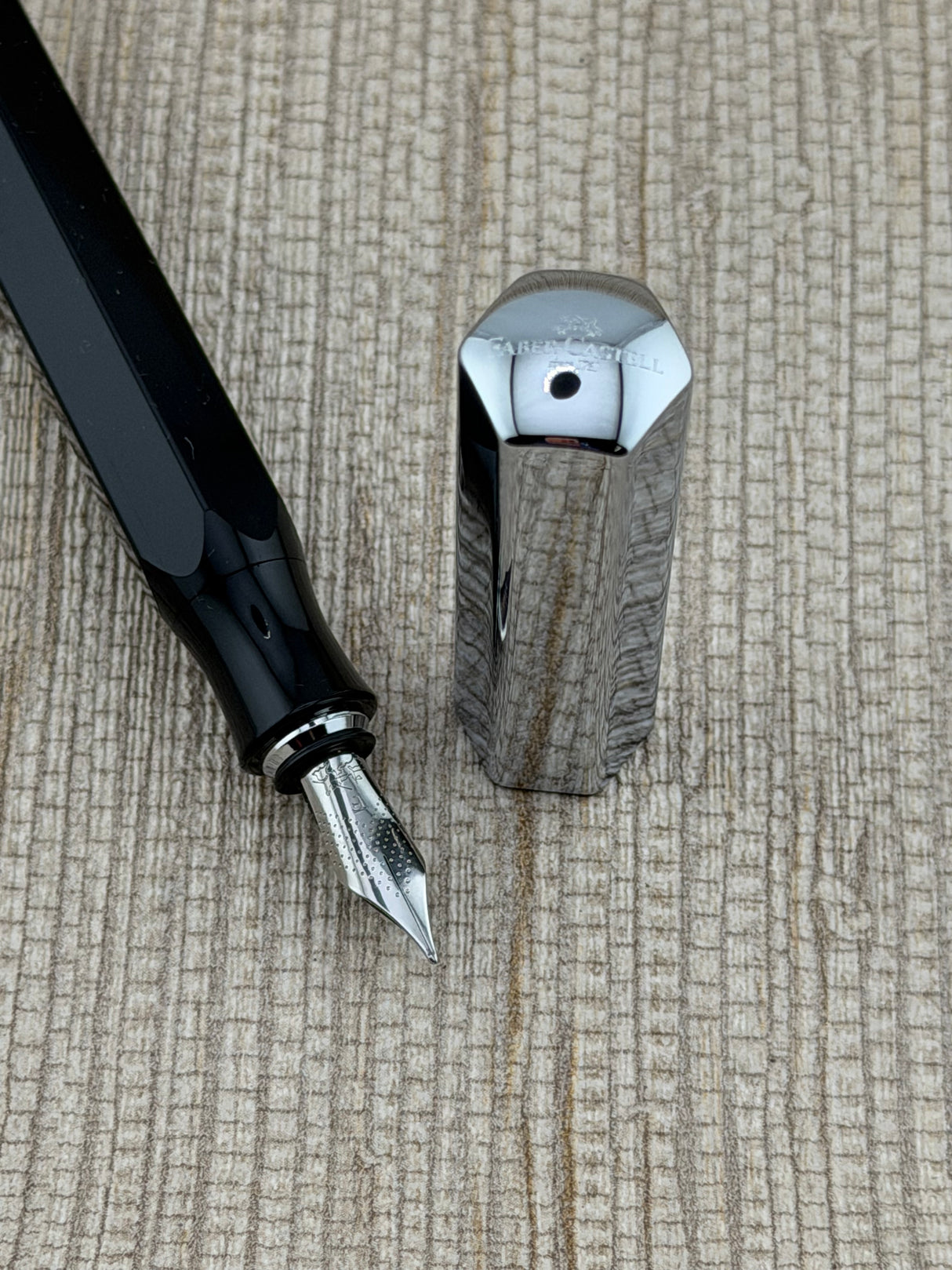 Faber Castell Special Edition Ondoro Black Chrome Cap - Fountain Pen