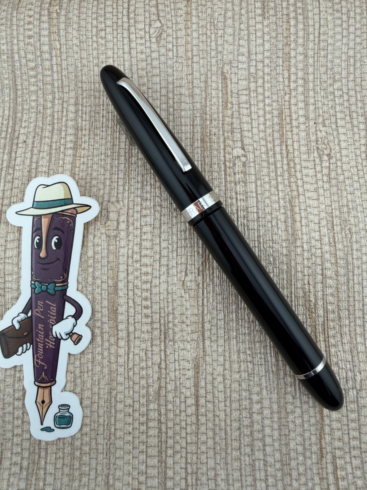 Omas Ogiva For Ferrari Switzerland Black - Rollerball Pen