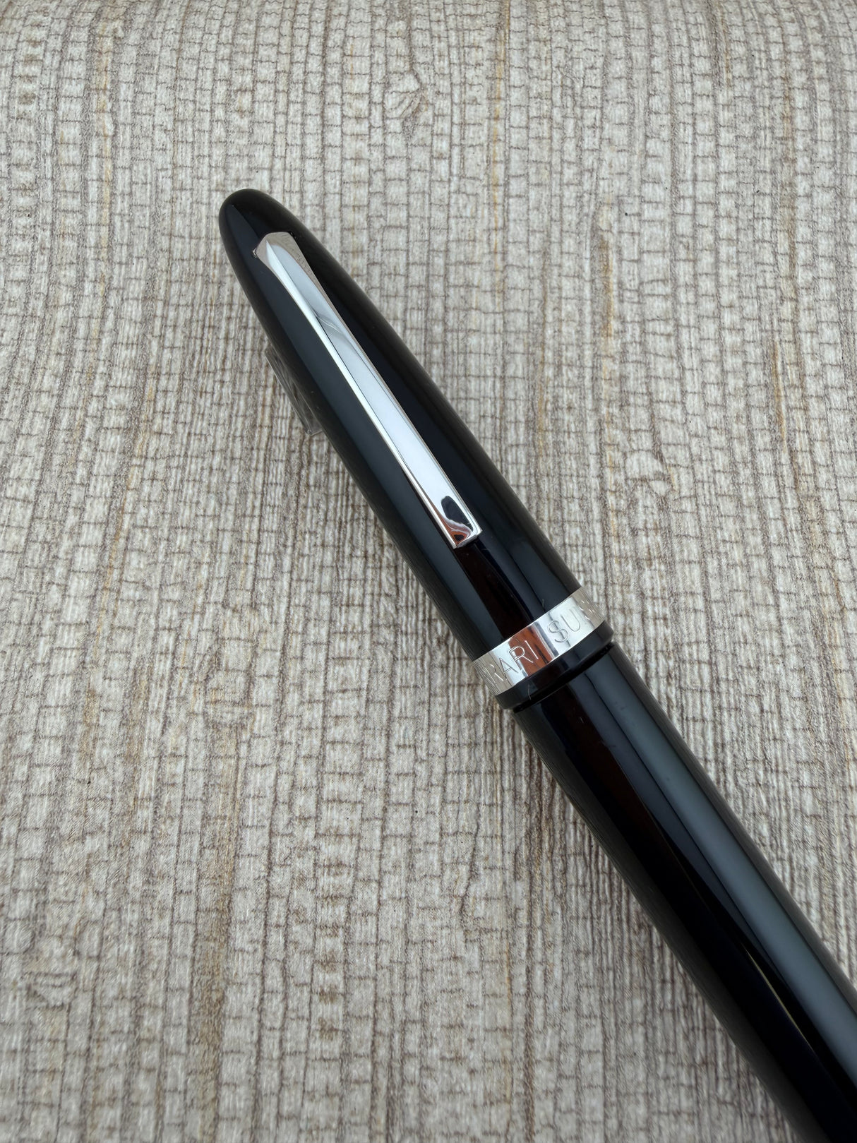 Omas Ogiva For Ferrari Switzerland Black - Rollerball Pen