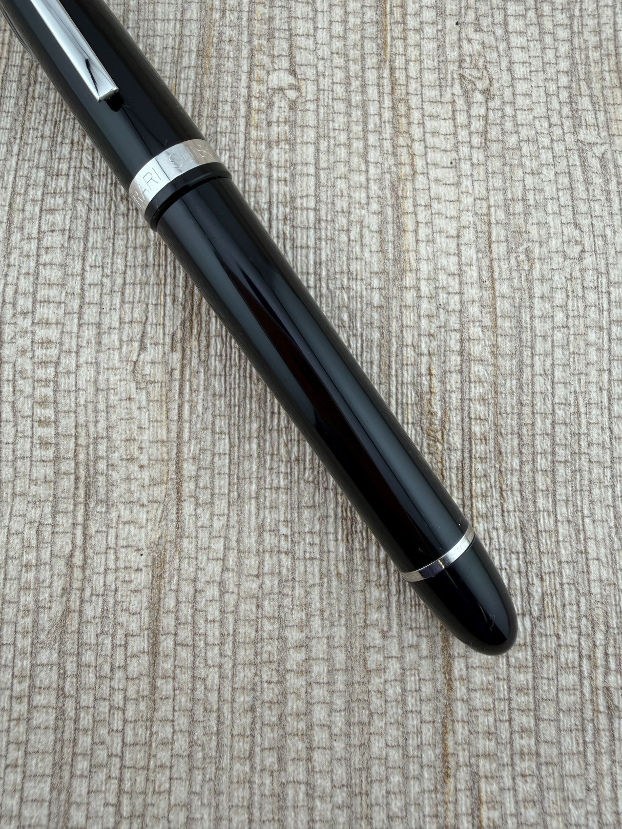 Omas Ogiva For Ferrari Switzerland Black - Rollerball Pen