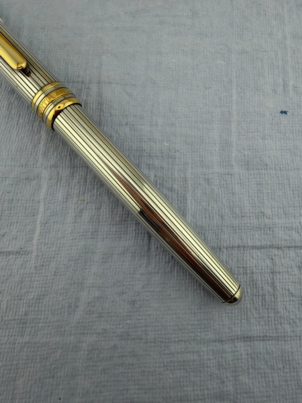 Montblanc Meisterstuck 144 Solitaire Sterling Silver 925 Pinstripe Fountain Pen - Fine 14kt Gold Nib