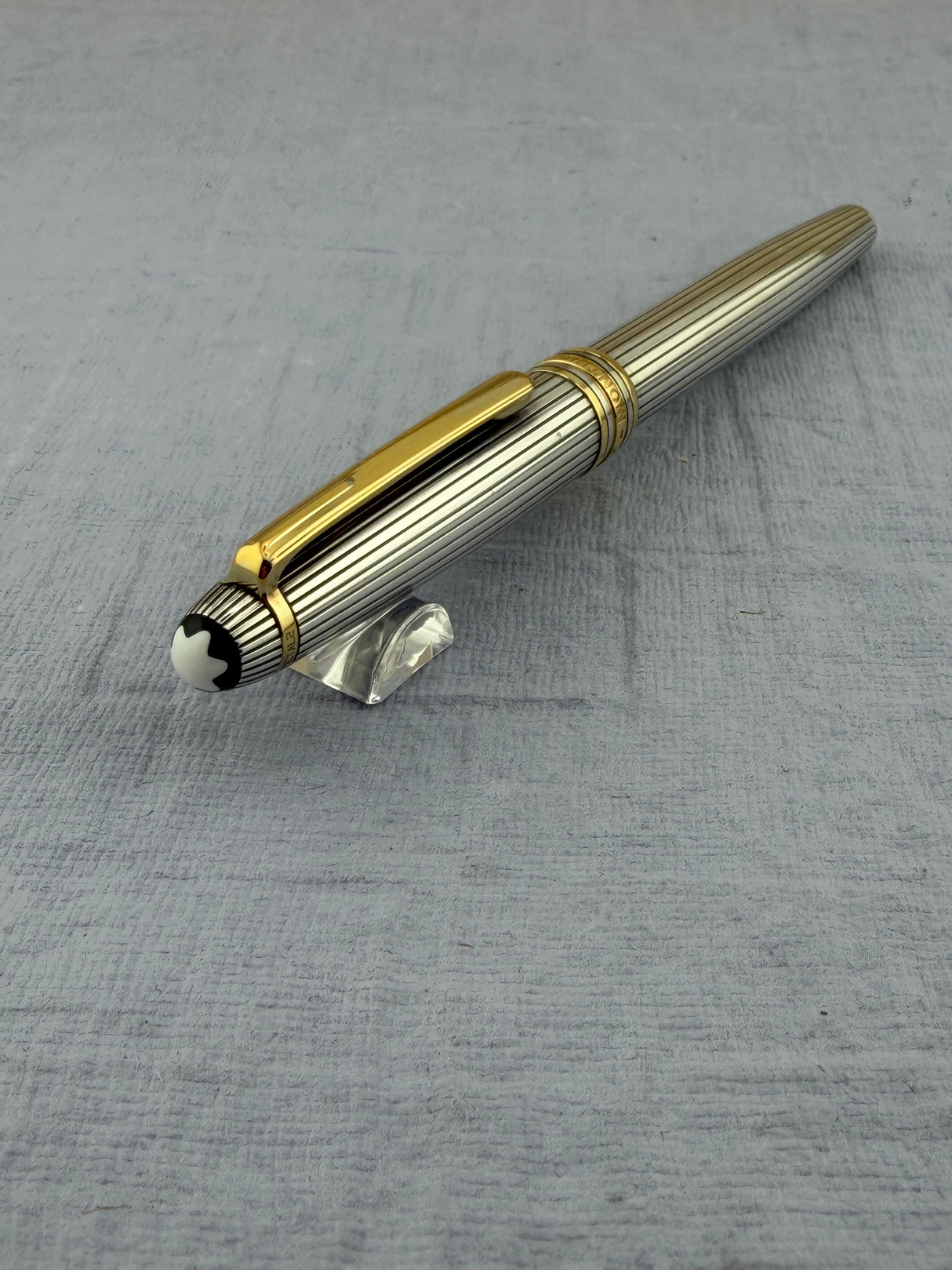 Montblanc Meisterstuck 144 Solitaire Sterling Silver 925 Pinstripe Fountain Pen - Fine 14kt Gold Nib