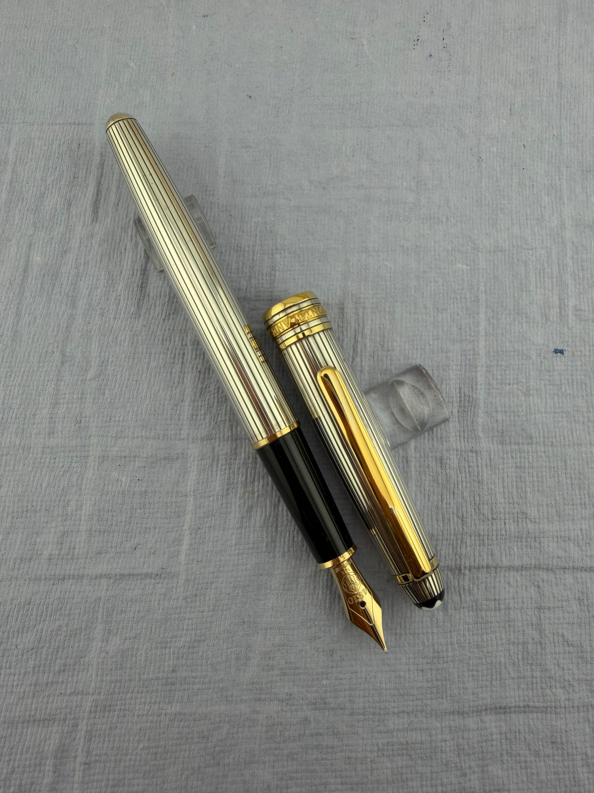Montblanc Meisterstuck 144 Solitaire Sterling Silver 925 Pinstripe Fountain Pen - Fine 14kt Gold Nib