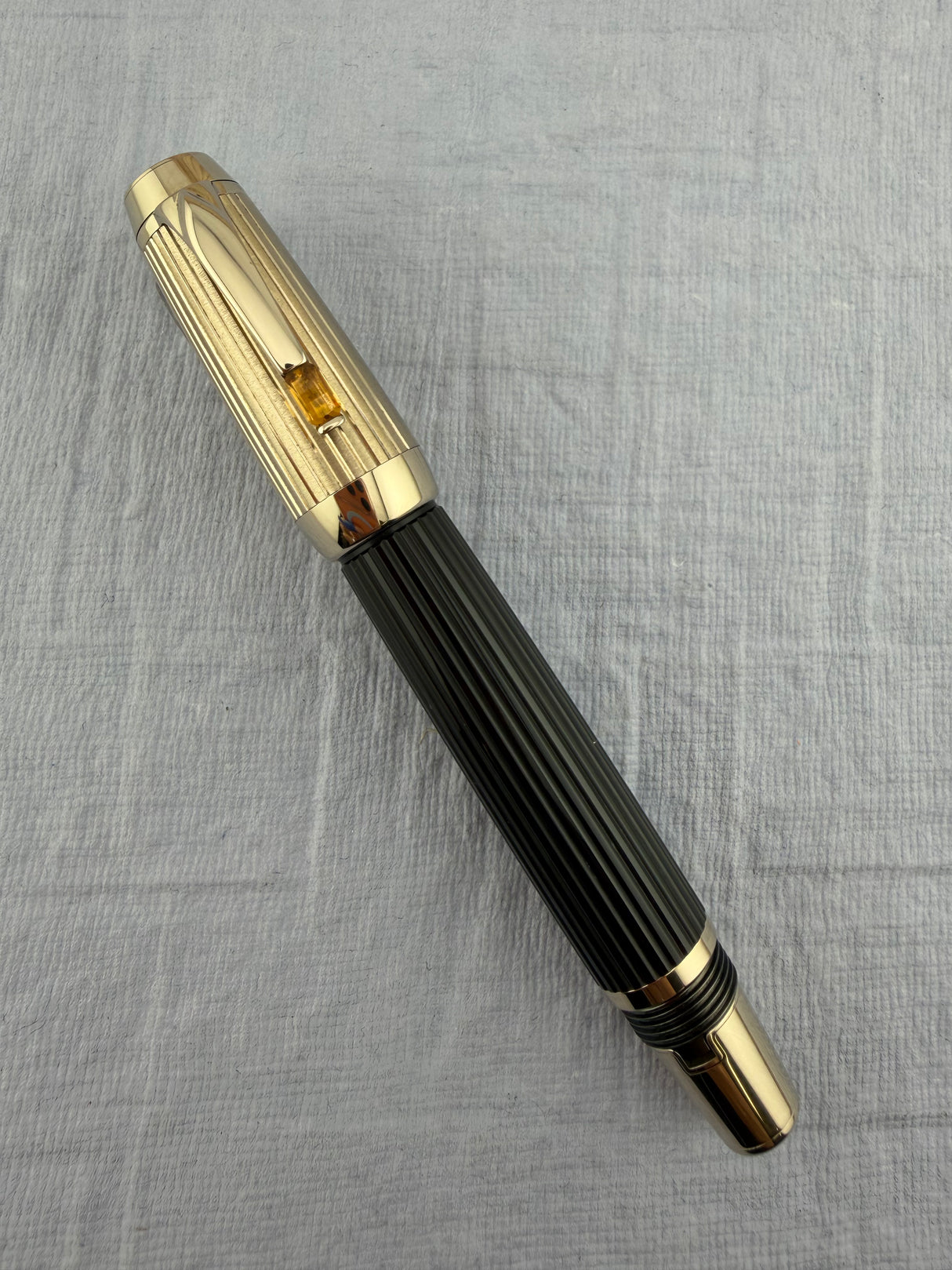 Montblanc  Boheme Doue Solitaire Ligne Citrin Pinstripe Fountain Pen - Broad 18kt Gold Nib