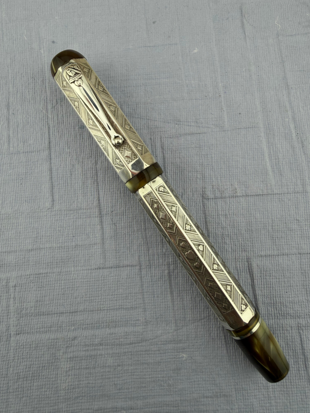 Montegrappa The Queen of Hearts 1999 Annual Edition Sterling Silver 925 - Rollerball Pen