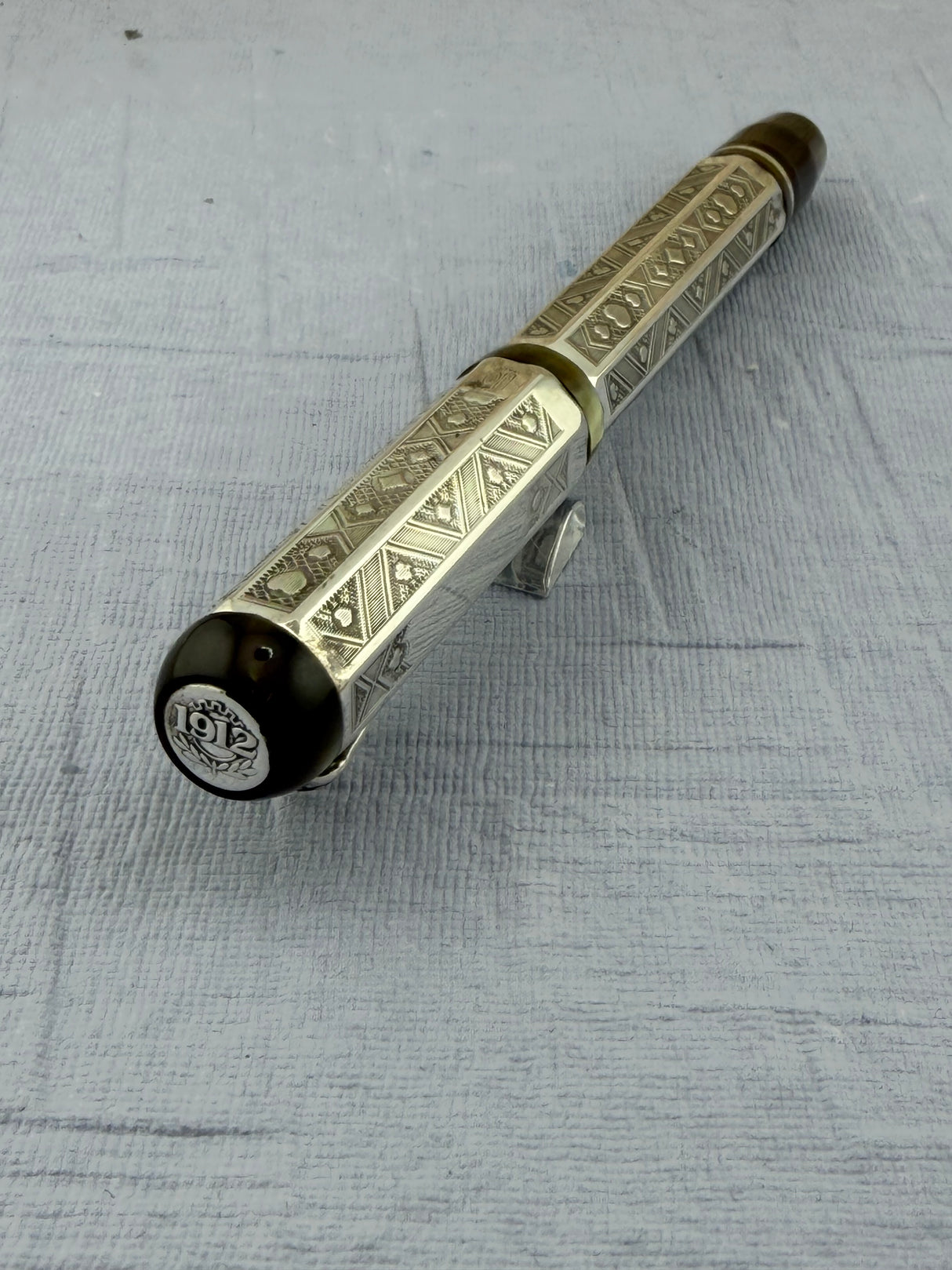 Montegrappa The Queen of Hearts 1999 Annual Edition Sterling Silver 925 - Rollerball Pen