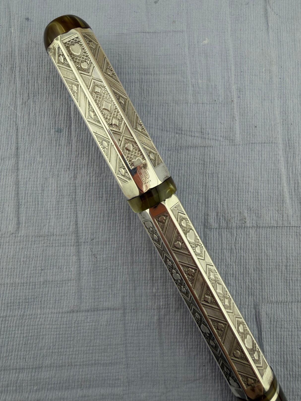 Montegrappa The Queen of Hearts 1999 Annual Edition Sterling Silver 925 - Rollerball Pen