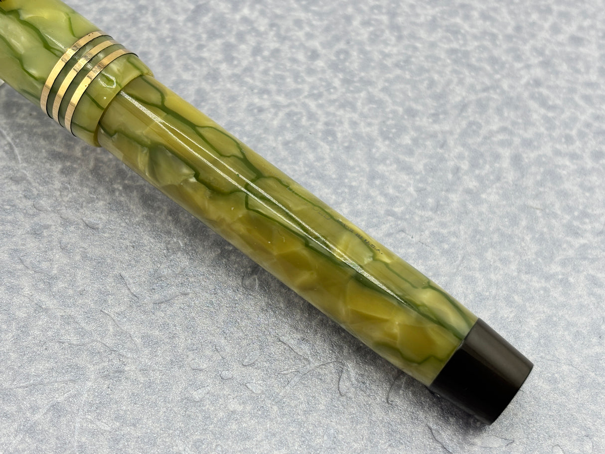 Parker Duofold Senior Streamline Moderne Green and Pearl - Fountain Pen