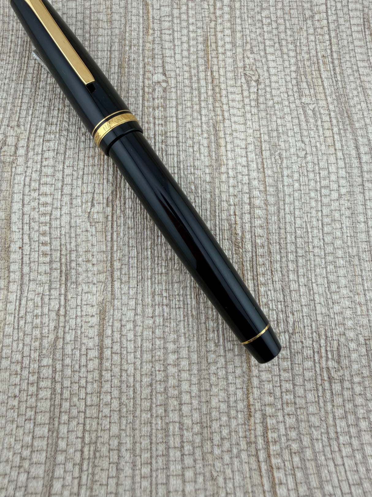 Namiki Falcon Black With Gold Trim 14K Gold Nib - Fountain Pen