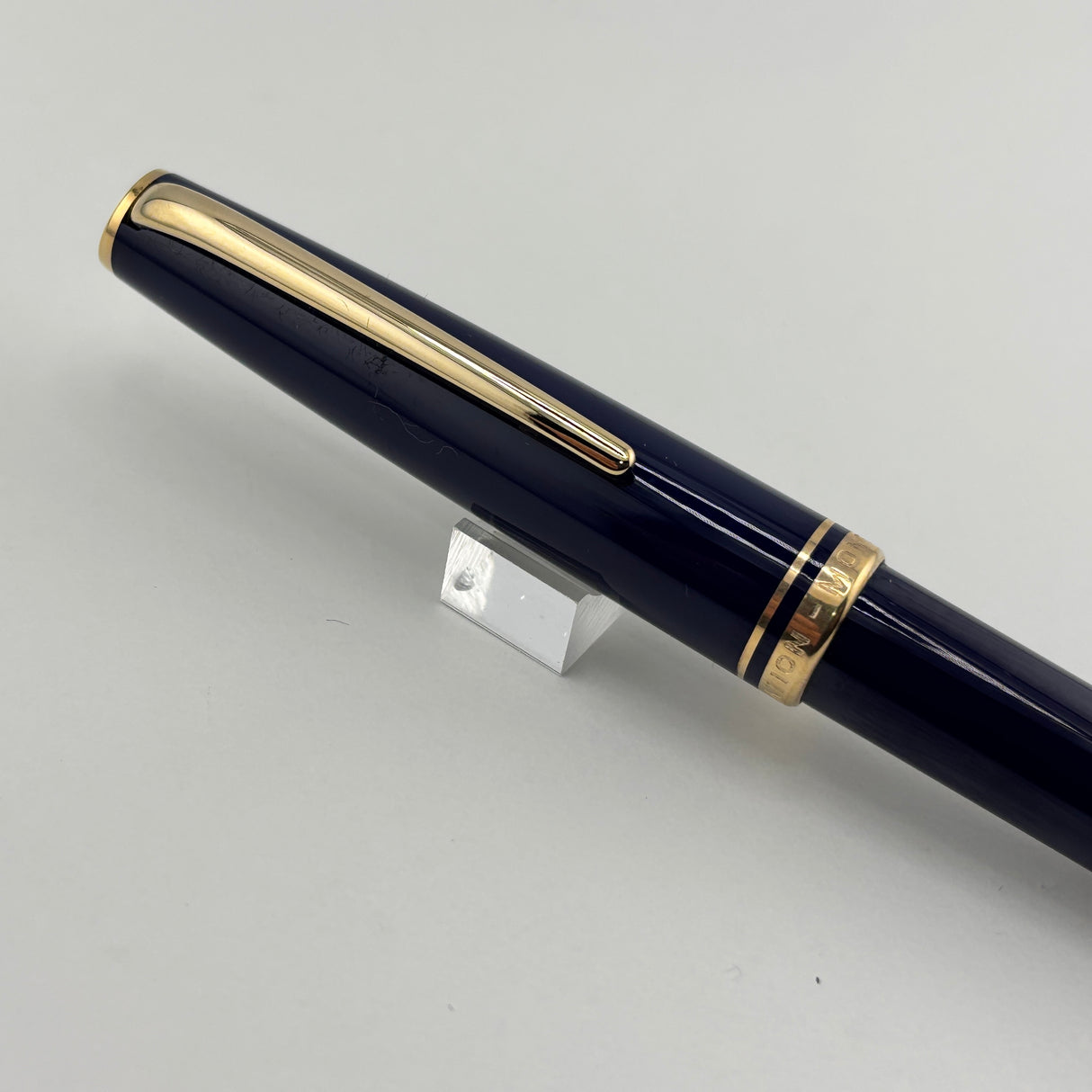 Montblanc Generation Blue Fountain Pen  - Fine 14 Kt Gold Nib