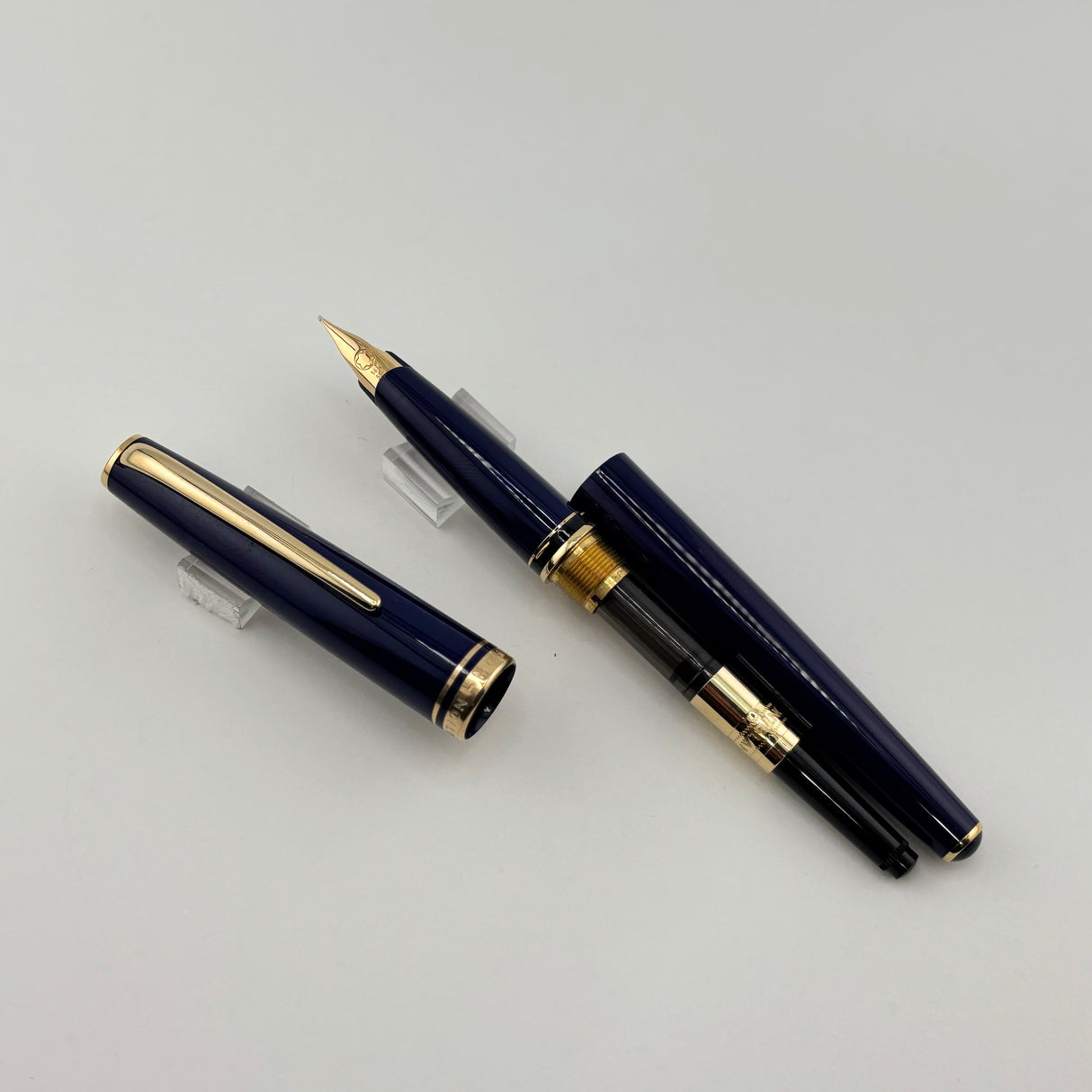 Montblanc Generation Blue Fountain Pen  - Fine 14 Kt Gold Nib