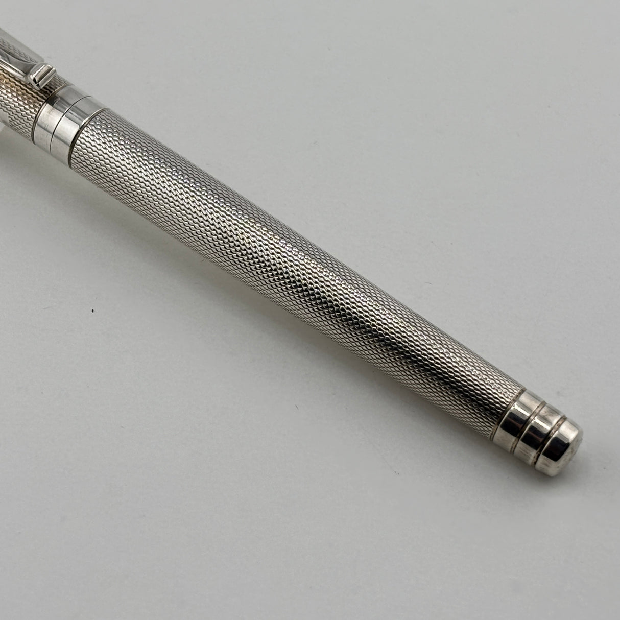 Yard O Led Viceroy Standard Barley  Sterling Silver .925 Fountain Pen - Medium 18kt Gold Nib
