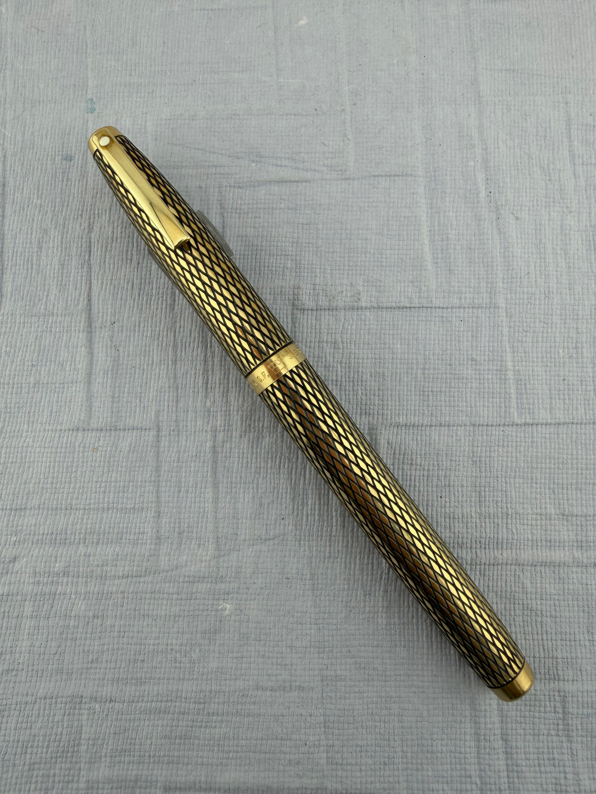 Sheaffer Imperial Sovereign diamond pattern Gold filled 14k circa 1970 - Fountain Pen