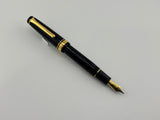 Sailor Black Professional Gear Fountain Pen - Gold 21 K Music Nib