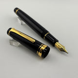Sailor Black Professional Gear Fountain Pen - Gold 21 K Music Nib