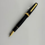 Sailor Black Professional Gear Fountain Pen - Gold 21 K Music Nib
