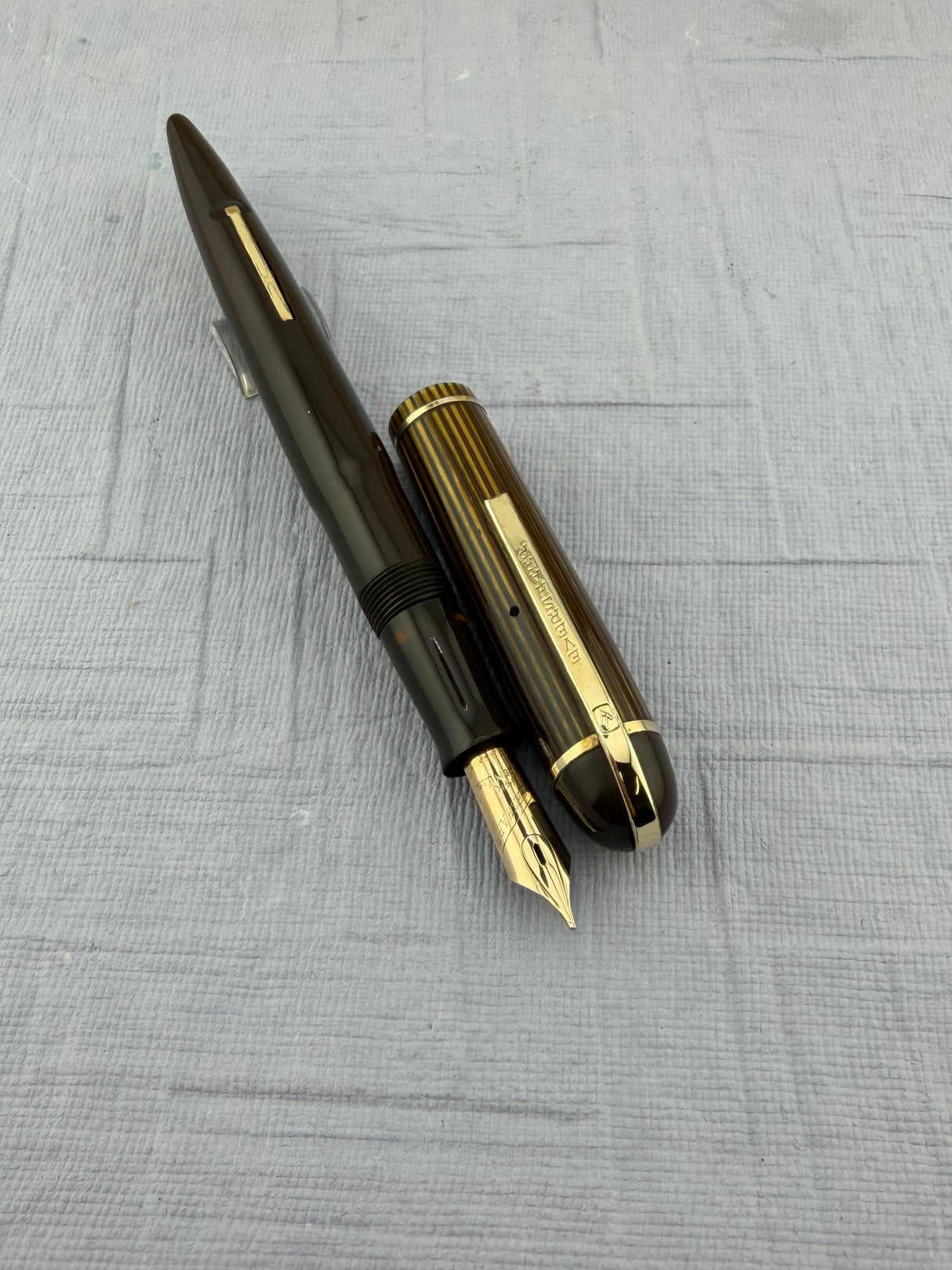 Eversharp Skyline Brown striped Cap  - Fountain Pen