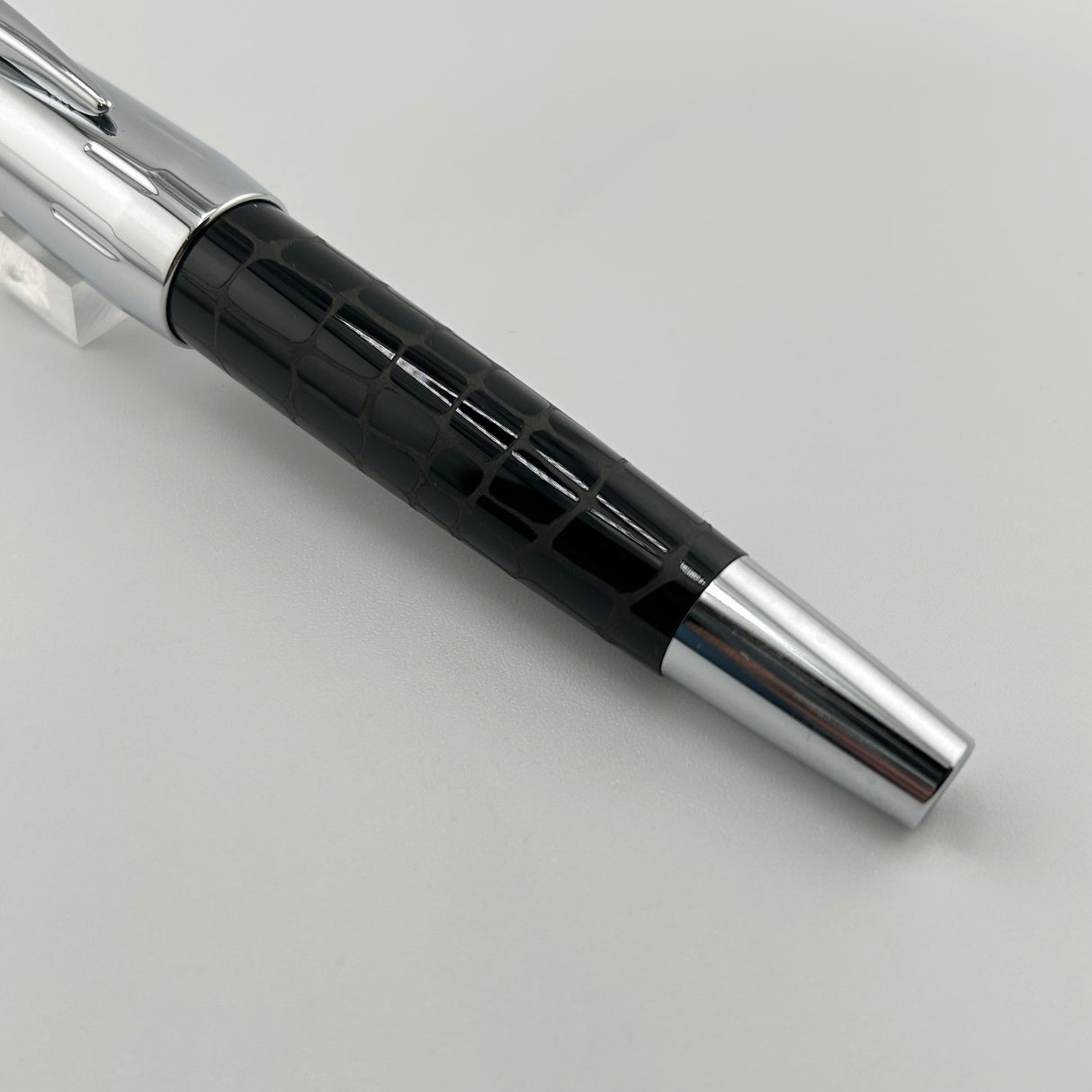 Faber - Castell E Motion Black barrel " Aligator scales " Chrome cap - Fountain Pen