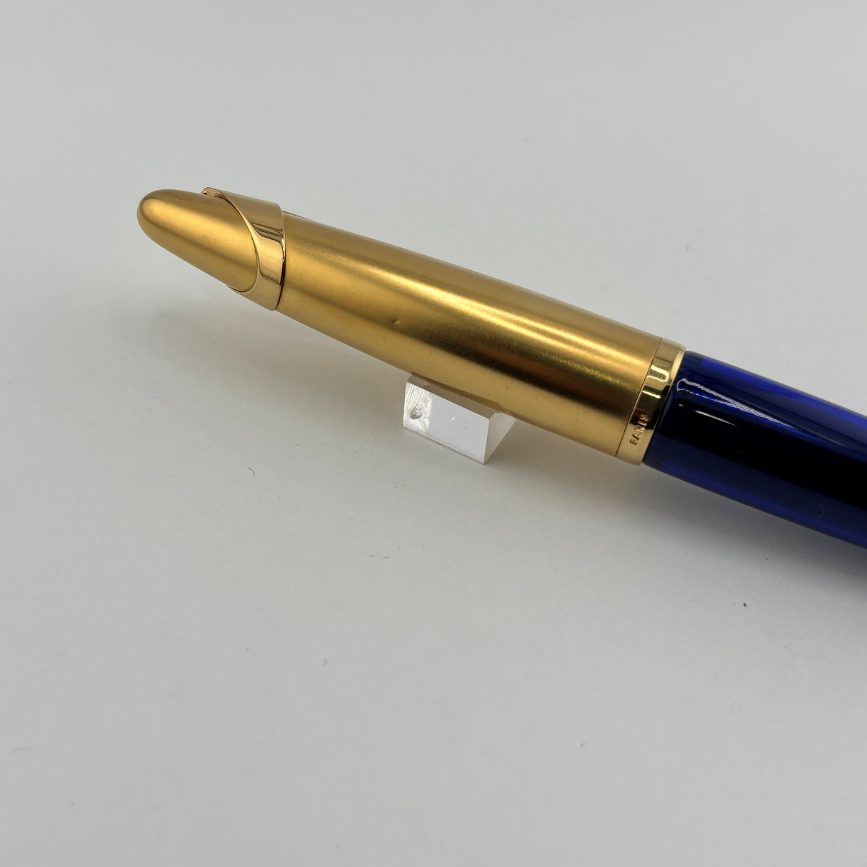 Waterman Edson Blue Translucent Fountain Pen  - Medium 18 Kt Gold Nib