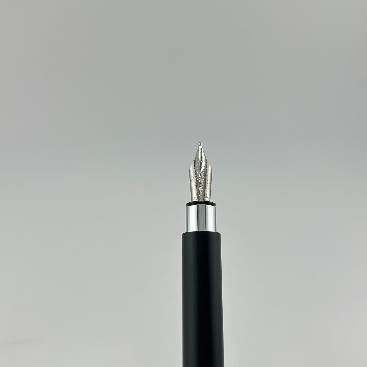 Faber-Castell Ambition Black and Chrome - Fountain Pen