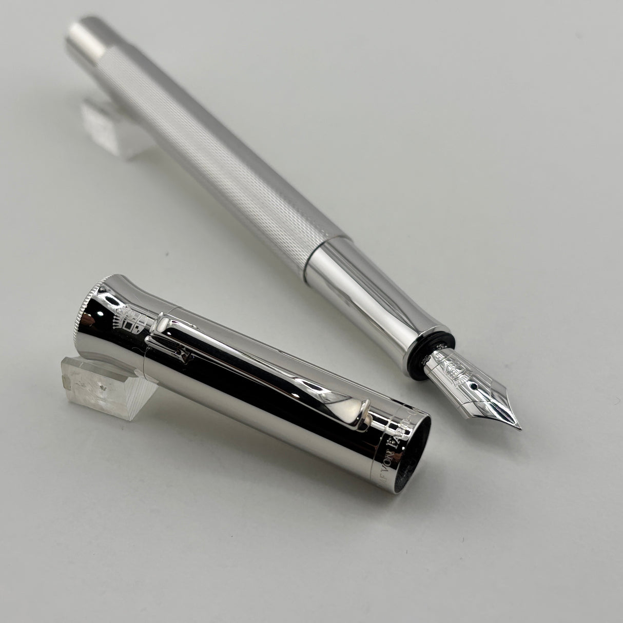 Graf von Faber Castell Guilloche Barleycorn  Fountain Pen - Rhodium Plated - Fine 18kt Gold Nib