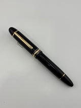 Montblanc Meisterstuck Black Resin #149 (Largest) Fountain Pen - Medium 14kt Gold Nib