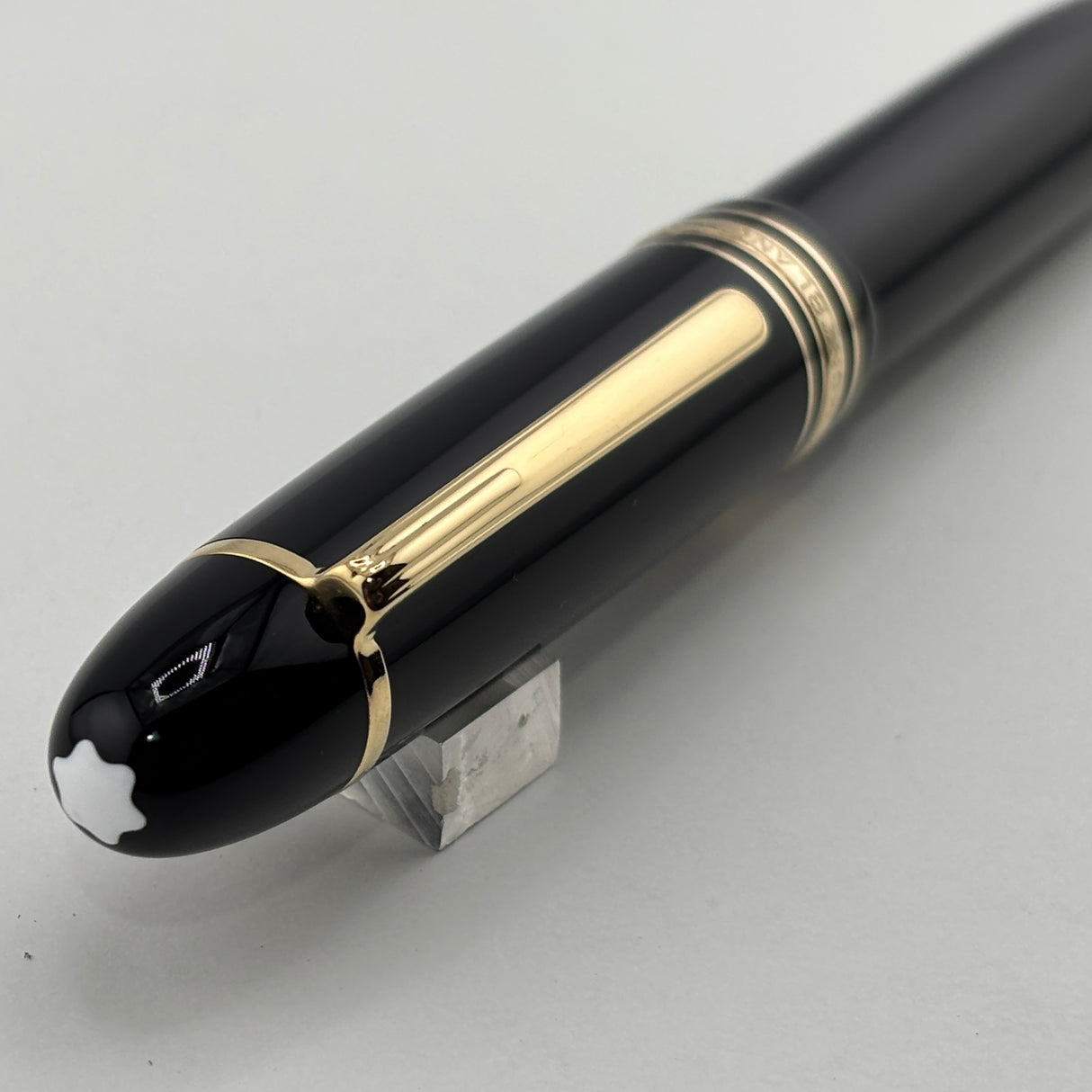 Montblanc Meisterstuck Black Resin #149 (Largest) Fountain Pen - Medium 14kt Gold Nib