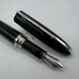 Louis Vuitton Black Lacquer Fountain Pen - Fine 18kt Gold Nib