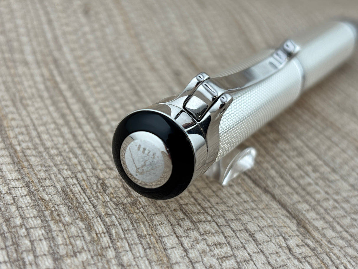 5280 Majestic Ballpoint Gun Metal Graindorge Lines - Ball Pen