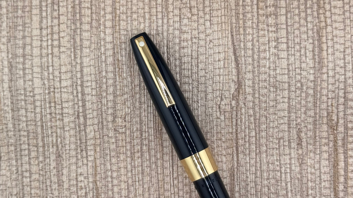 Sheaffer Imperial Black and Gold 14k Gold Nib - Fountain Pen