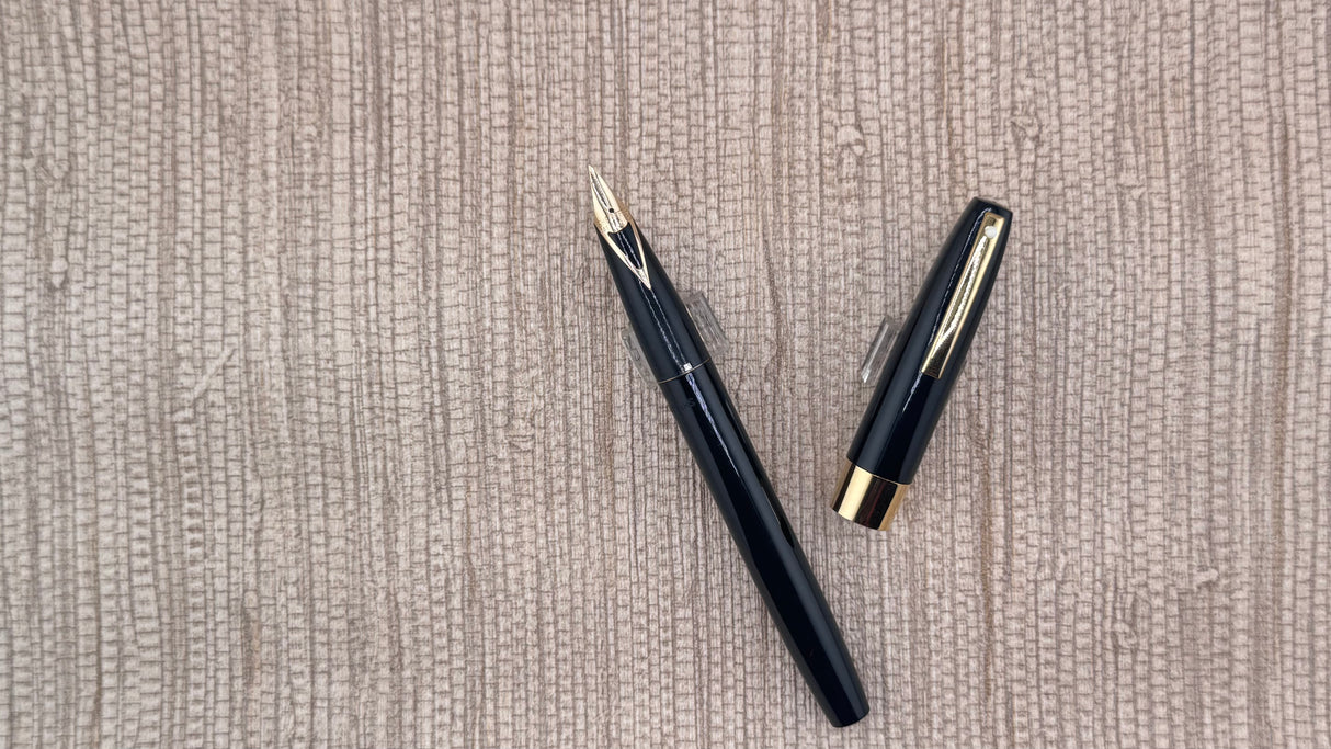 Sheaffer Imperial Black and Gold 14k Gold Nib - Fountain Pen